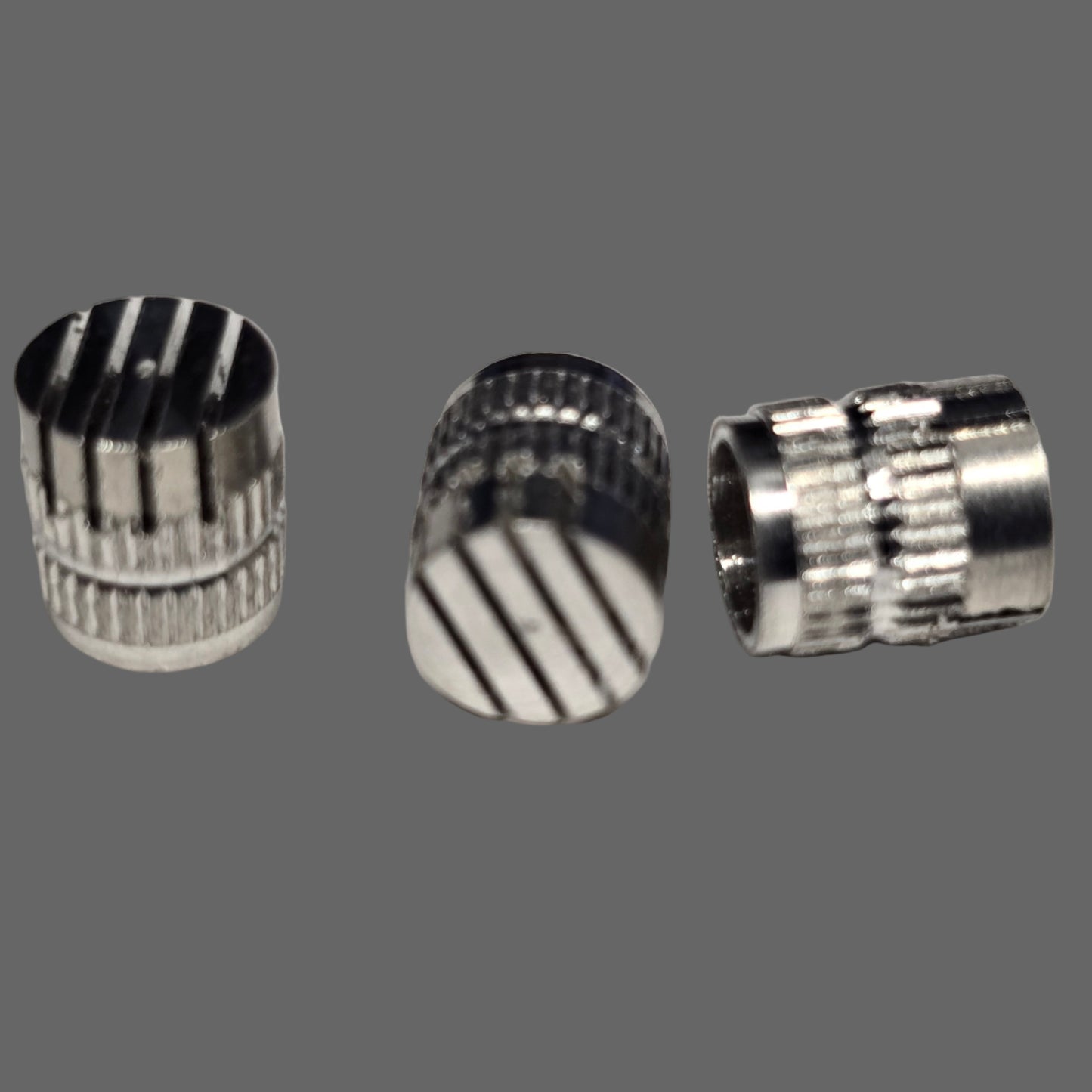 100-000-020 AL Core vent slotted 6mm