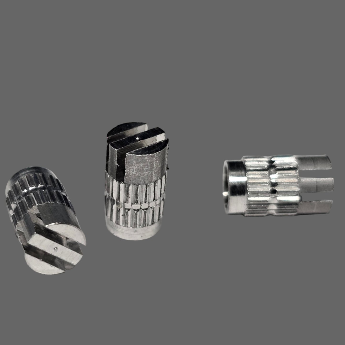 100-000-031 Al Core vent slotted 4mm