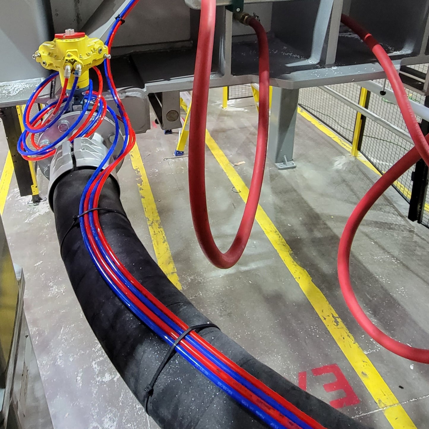 100-000-542 Steam Hose 108x12