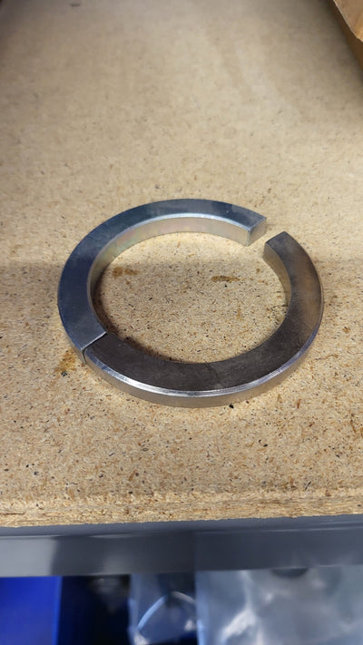 100-000-709 Split Ring ND70 RD80X10, DIN668, E295