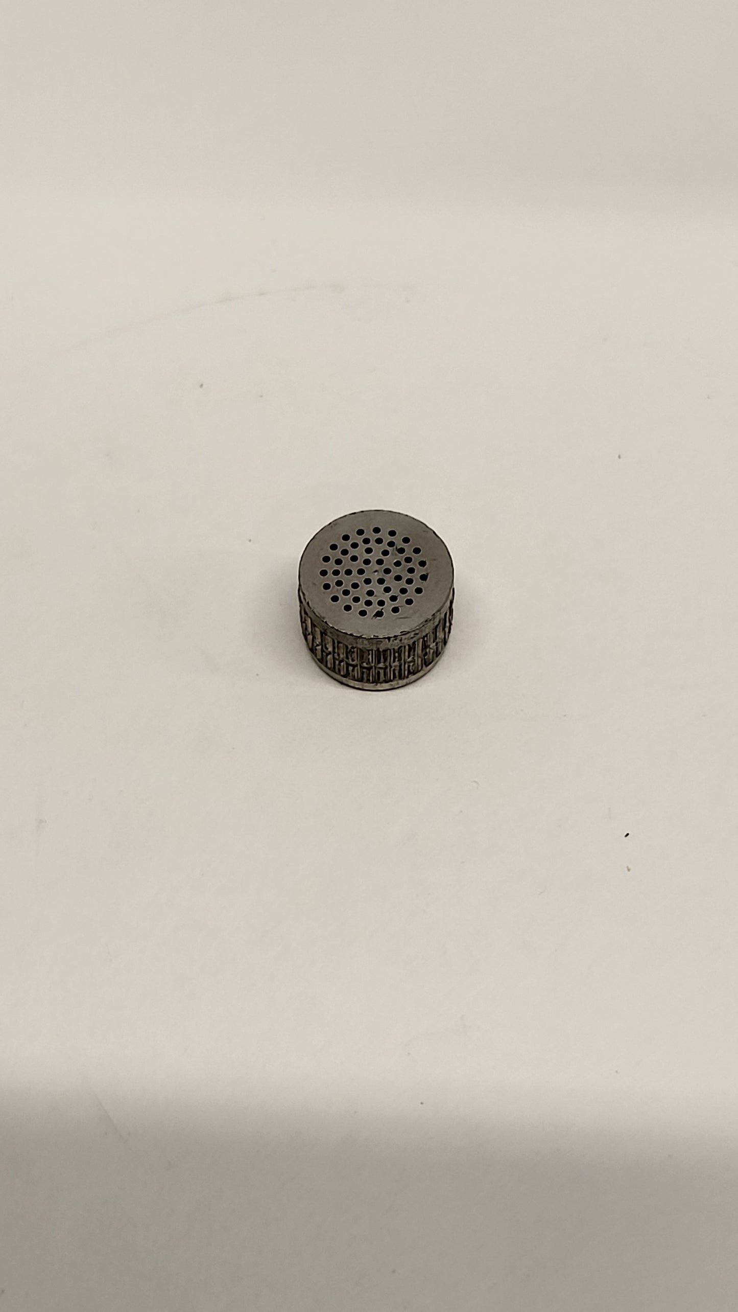 100-000-027 AL CORE VENT, HOLED, 10MM 10/2.0/52X0.5/7.0 1000 PC BAG