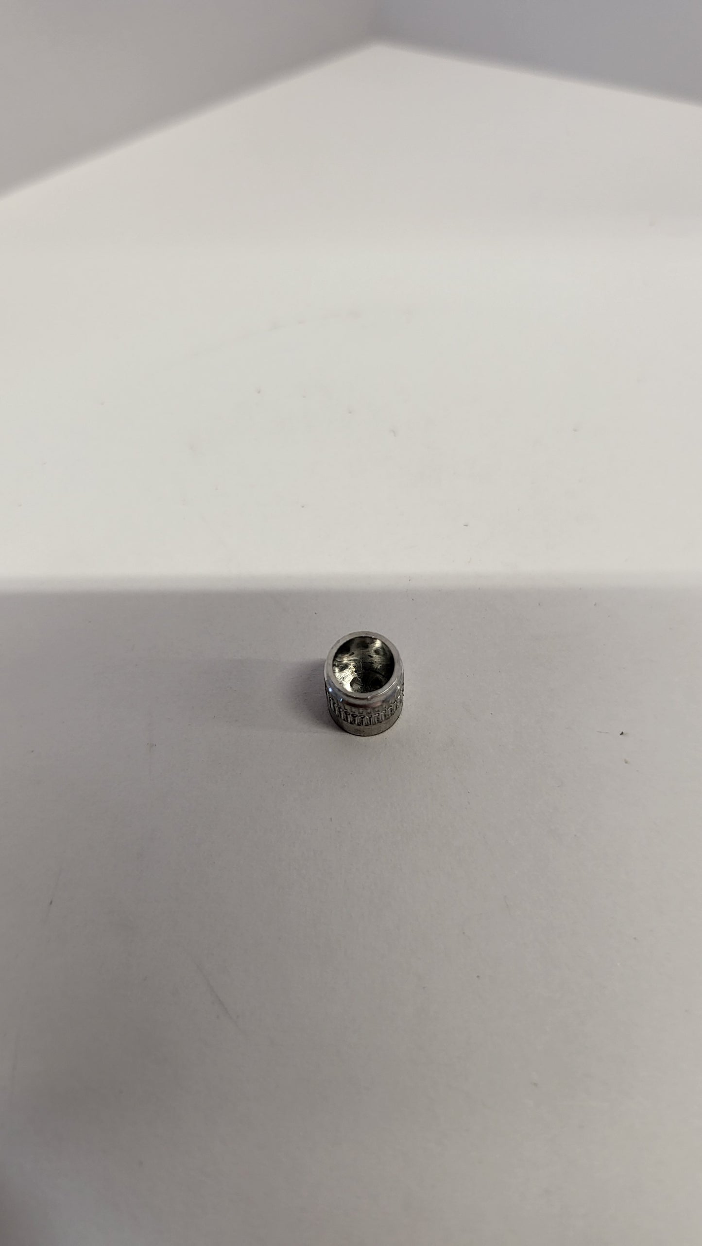 100-000-047 AL CORE VENT, HOLED, 6MM 6/1.1/6X0.8/7.0 1,000 PC BAG